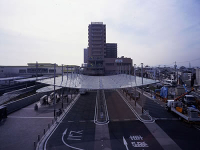 近鉄久居駅前広場